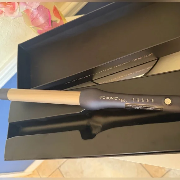 Bio Ionic Gold Pro 1" Curling Wand - Rose Gold Barrel Curling Iron Hair Health - Picture 8 of 15
